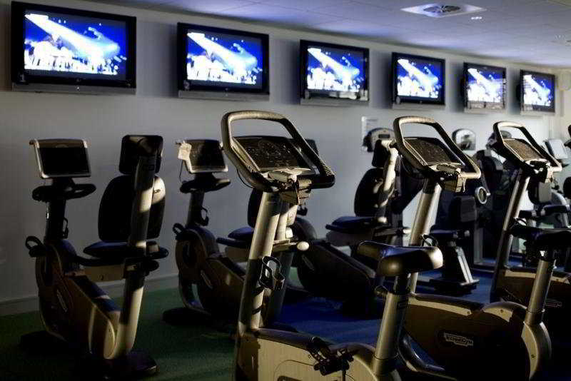 Village Newcastle And Leisure Club Tynemouth Esterno foto